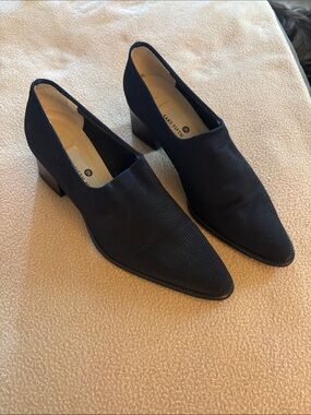 Saks Fifth Avenue Black Pointed Toe Low Block Heel Slip-On Pumps